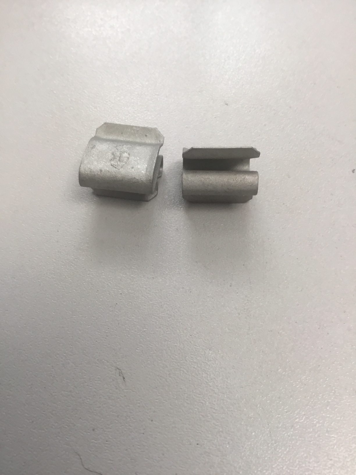 Cable Clamp - 11787547213 - Hack Engineering