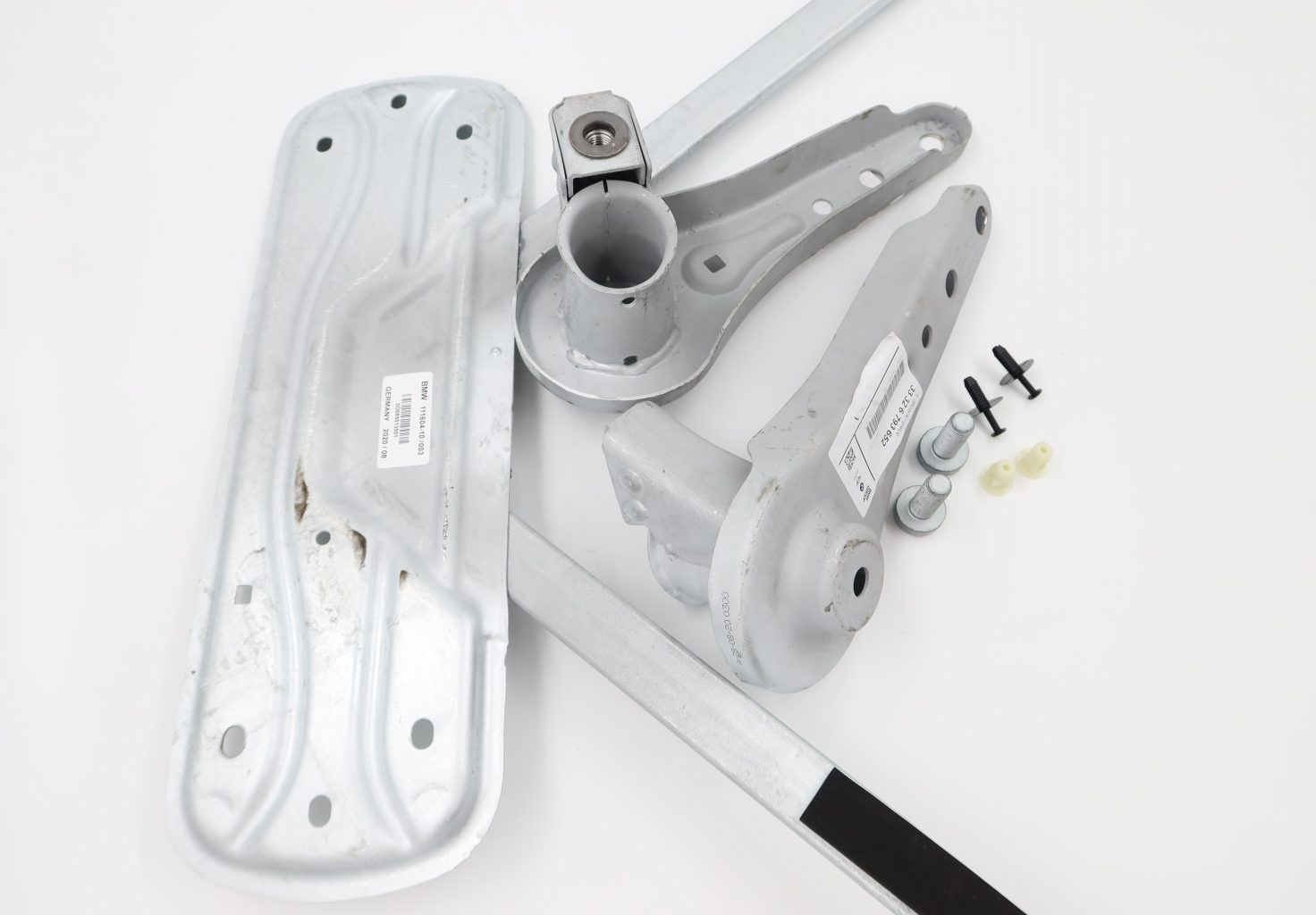 Genuine BMW F2X Chassis Brace Kit (M135i/M235i/M140i/M240i etc) Hack