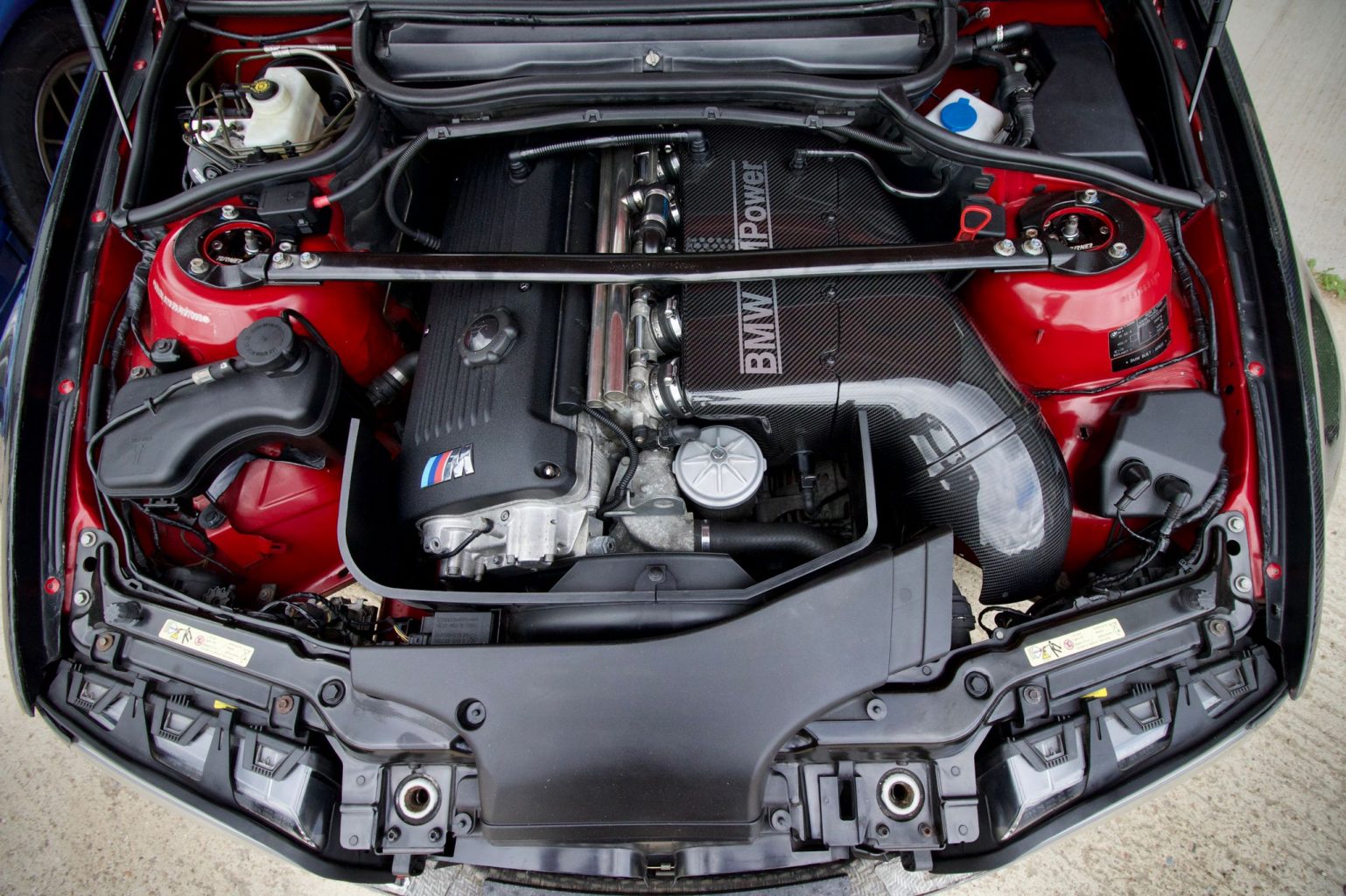 Karbonius CSL Race Airbox (E46 M3) - Hack Engineering