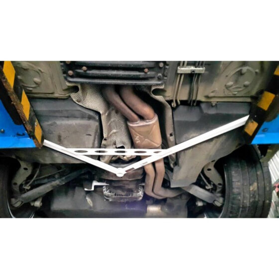 Ultra Racing Rear Lower Brace (E46 M3) Hack Engineering