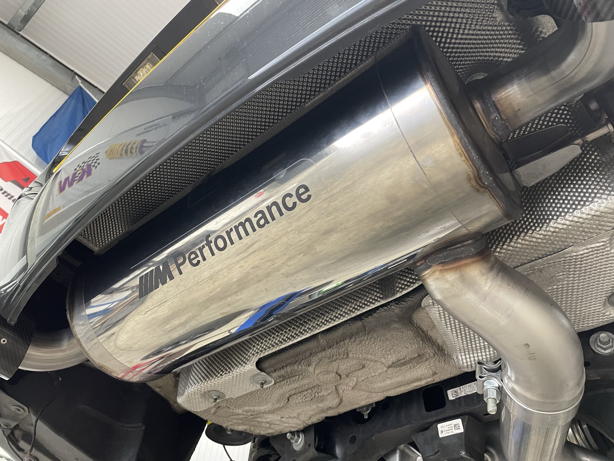 M Performance Back Box (F2X M140i)