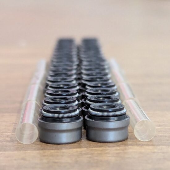 Elring Stem Seal Set for S65.