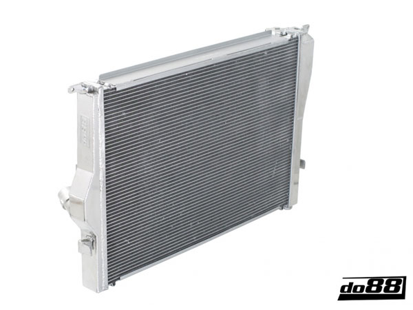 Dash 9 Radiator do88 Performance Aluminium Radiator (E9X M3) - Hack Engineering