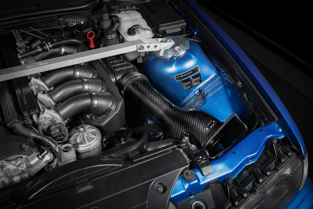 Eventuri Carbon Fibre Intake System for E36 M3.