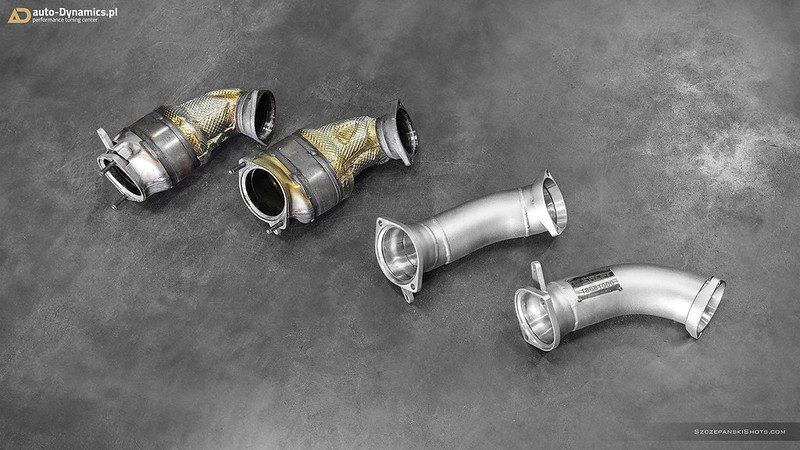 dAHLer Exhaust System for G07 X7 M60i.